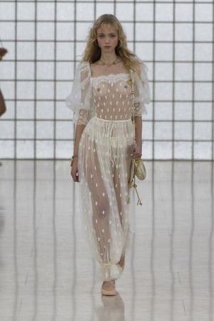 25SS巴黎女裝週 買家觀點：Chloé