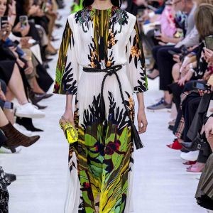 20春夏巴黎女裝週  買家觀點：強勢與美感間擺動的正裝風格