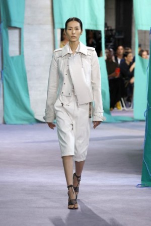 25春夏倫敦時裝週 趨勢報告：流行色彩COLOR