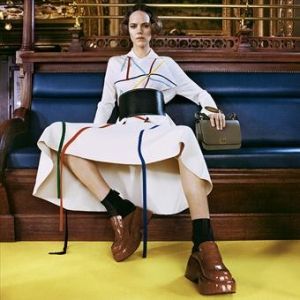 2021/22秋冬巴黎女裝週 買家觀點 - Loewe