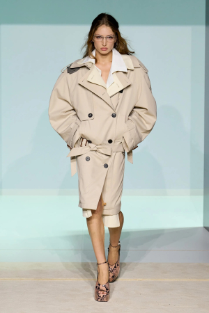 Lyst 2026春夏全面解放：7大趨勢宣告「極繁時代」正式回歸