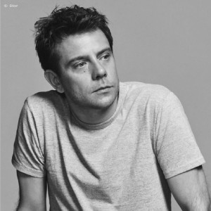 正式聘用成為Dior女裝創意總監！Jonathan Anderson的時代揭幕