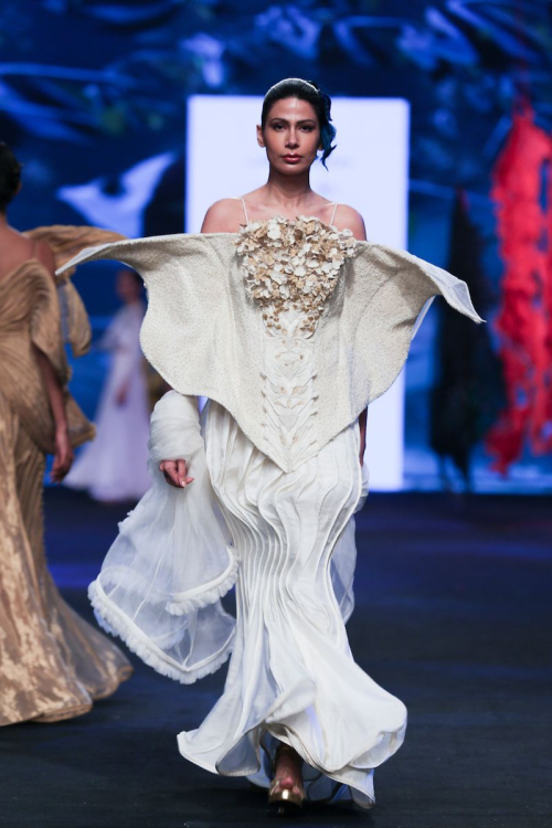 https://fashionexpress.org.tw/media/k2/items/cache/e68c78a399df6078939291e450bacfa0_M.jpg